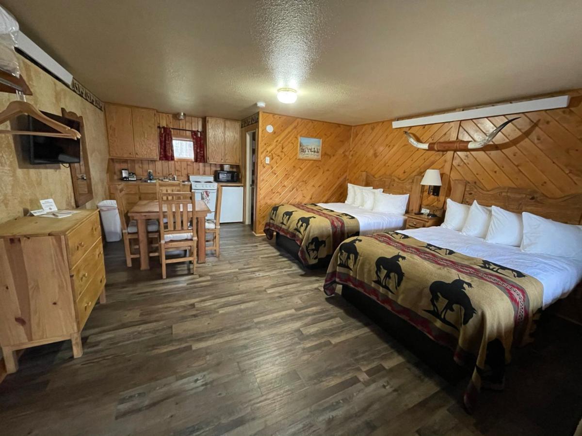 The Longhorn Ranch Resort Lodge & Rv Park Dubois Exteriör bild