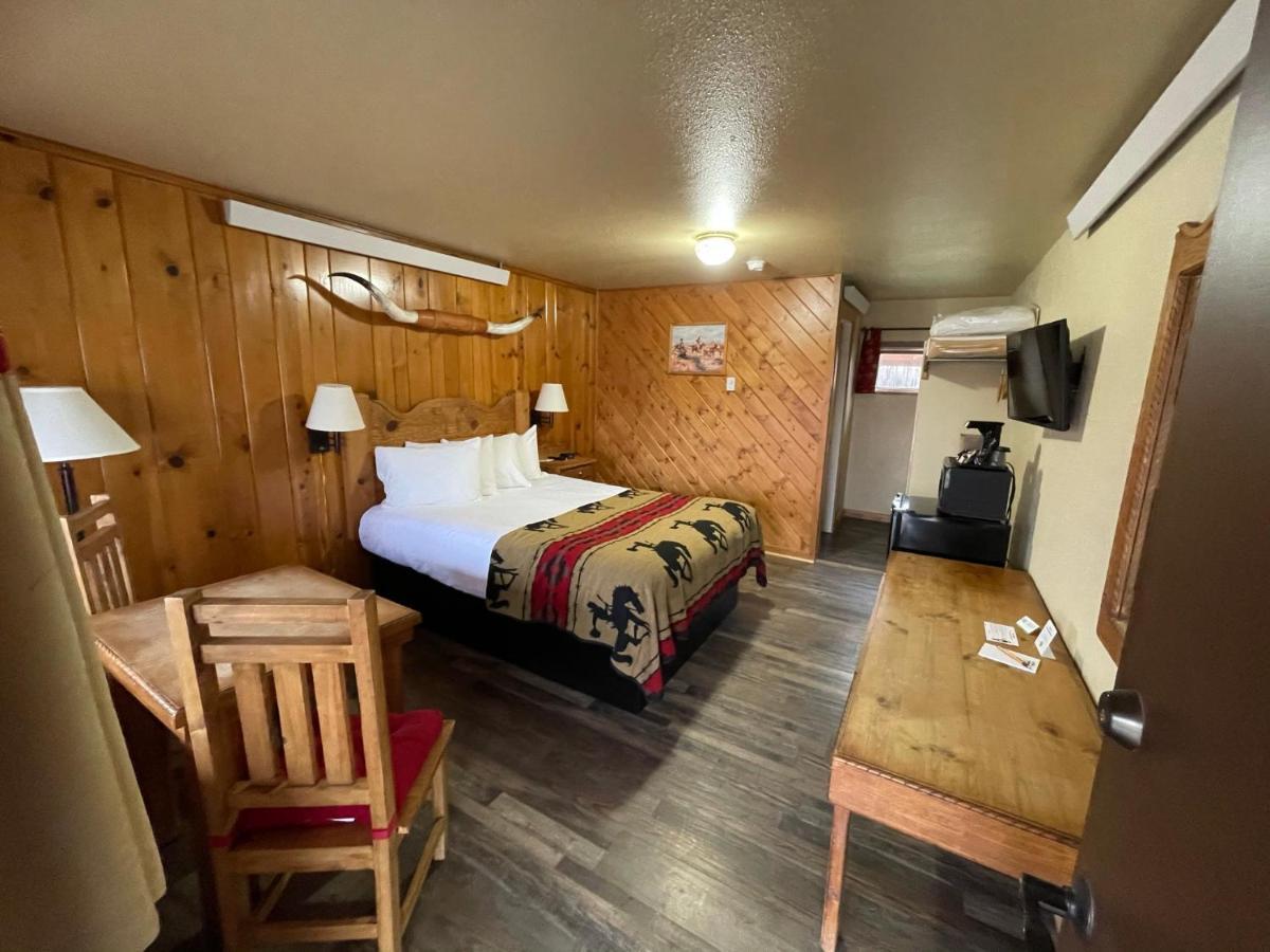 The Longhorn Ranch Resort Lodge & Rv Park Dubois Exteriör bild