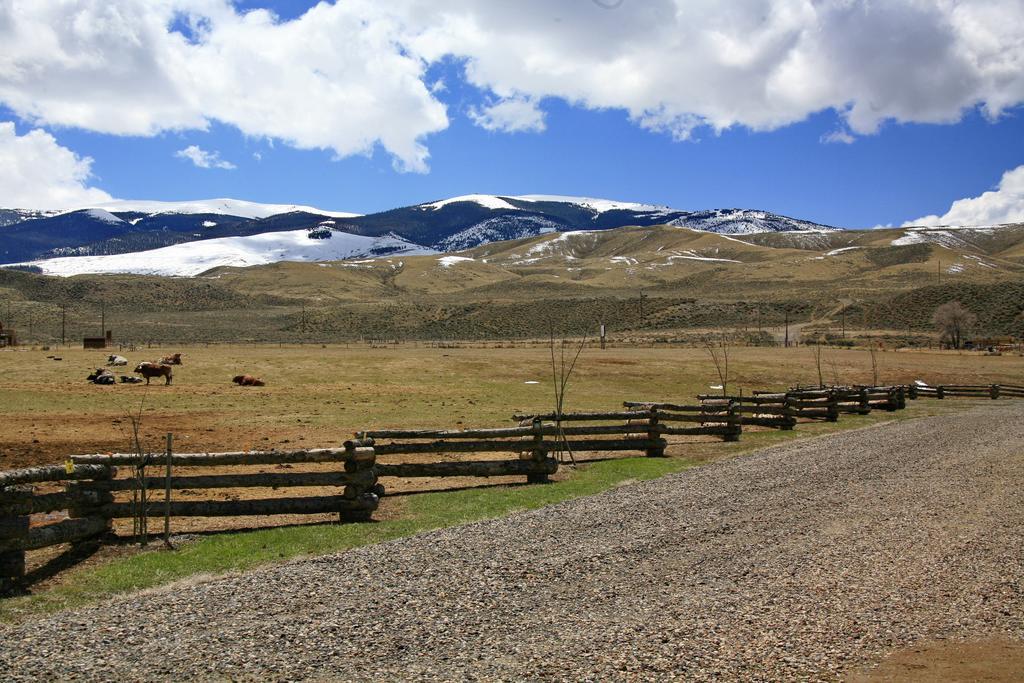 The Longhorn Ranch Resort Lodge & Rv Park Dubois Exteriör bild