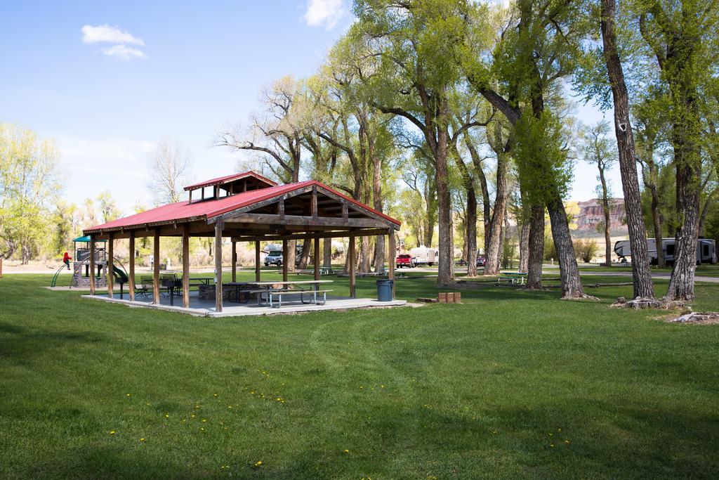 The Longhorn Ranch Resort Lodge & Rv Park Dubois Exteriör bild