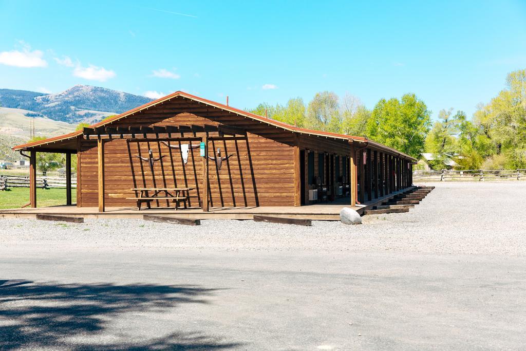 The Longhorn Ranch Resort Lodge & Rv Park Dubois Exteriör bild