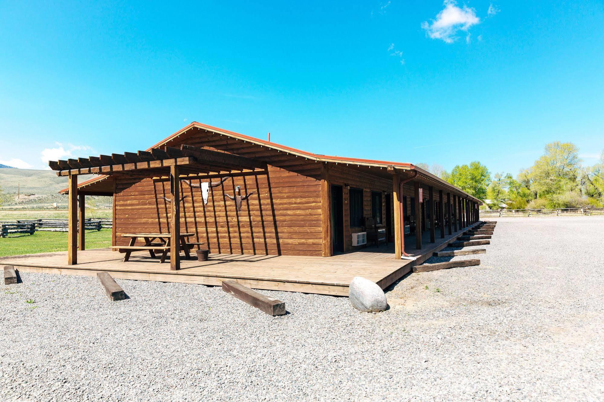 The Longhorn Ranch Resort Lodge & Rv Park Dubois Exteriör bild